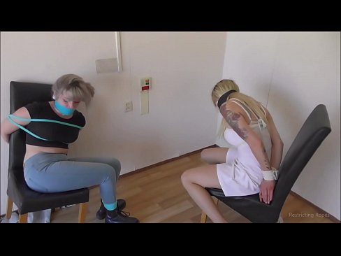 ❤️ Závislá / svázaná a s roubíkem / dáma v nesnázích ☑ Anal video u nás cs.pornma-com.ru ﹏