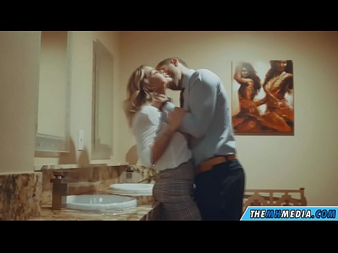 ❤️ Když vás na veřejných záchodcích svádí prsatá blondýna. ☑ Anal video u nás cs.pornma-com.ru ﹏